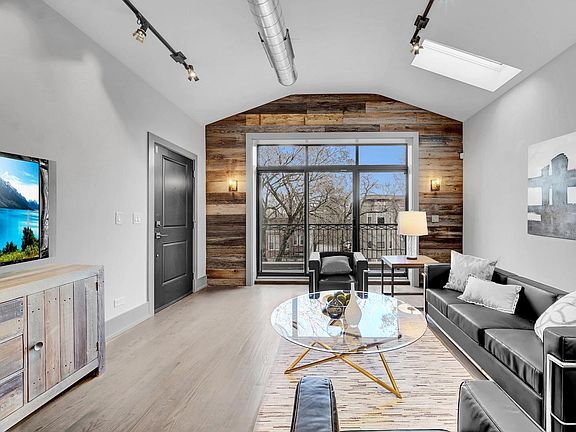 2nd image of 6512 S Minerva Ave #3N