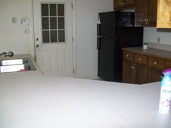 4th image of 1601 Euclid St