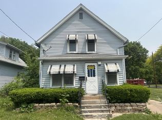 1533 Porter Ave, Beloit, WI 53511