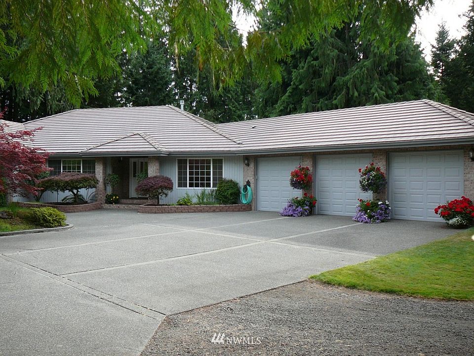 1st image of 7711 Champagne Lane NW