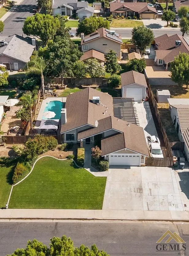 14005 San Esteban Ave photo 1