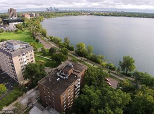 3220 W Calhoun Blvd #302, Minneapolis, MN 55416
