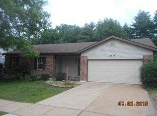 2637 Bluff Ridge Dr, Saint Louis, MO 63129