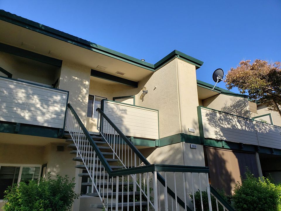 2nd floor unit.