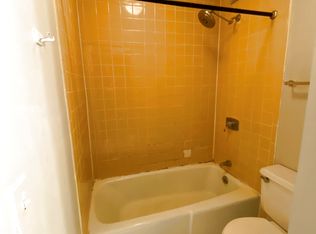 1212 N Lasalle St, Chicago, IL 60610