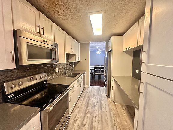 5th image of 920 Beau Dr Unit 207