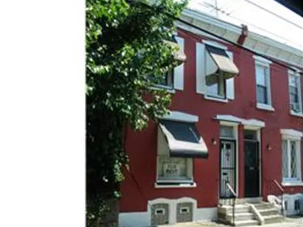 5237 Wakefield St, Philadelphia, PA 19144