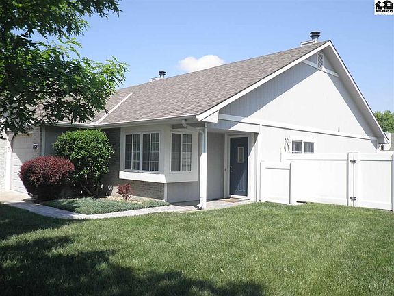 2nd image of 1324 Wood Bridge Ct
