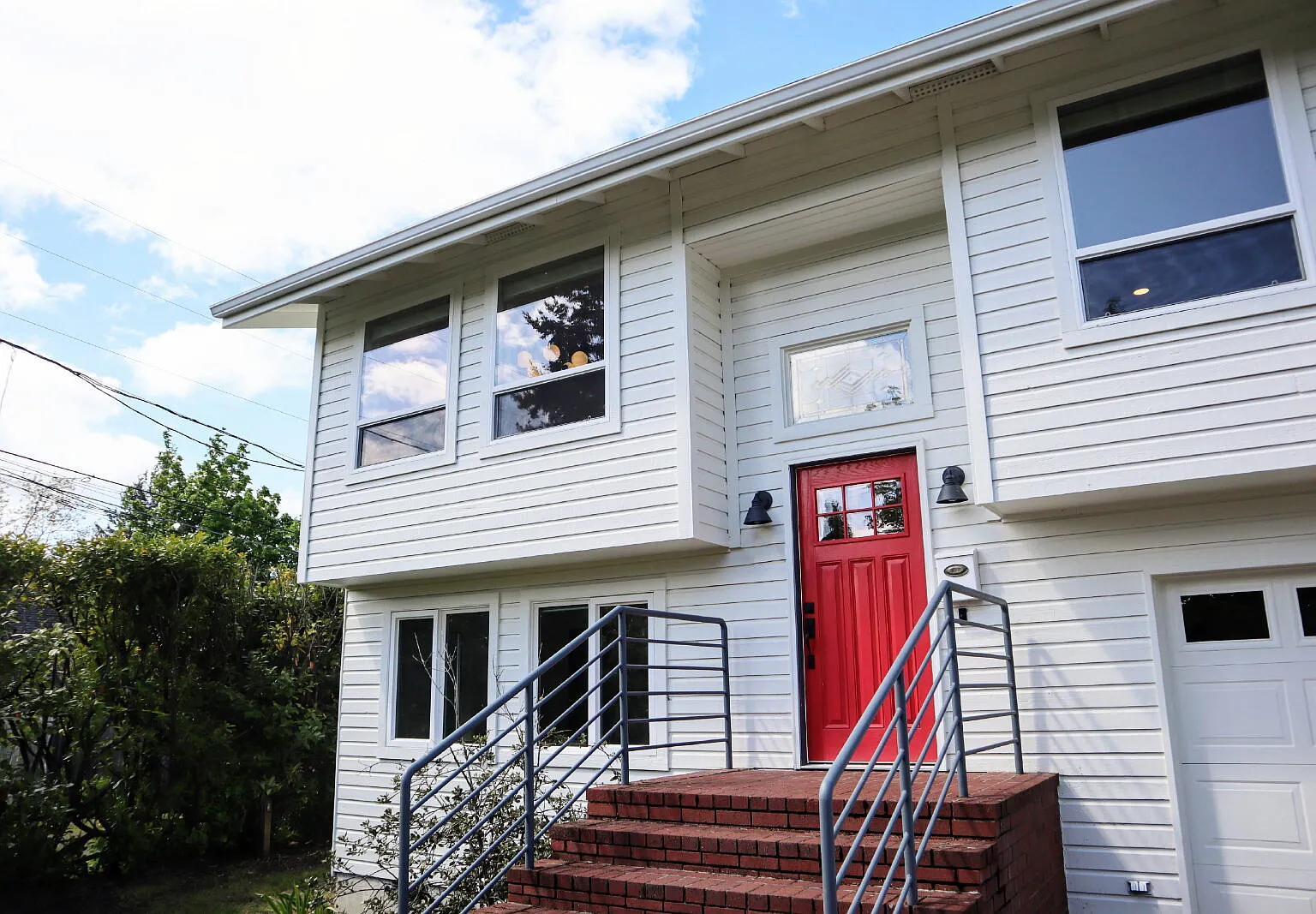 3 bed, 2.0 bath, $2,750 — Photo 1