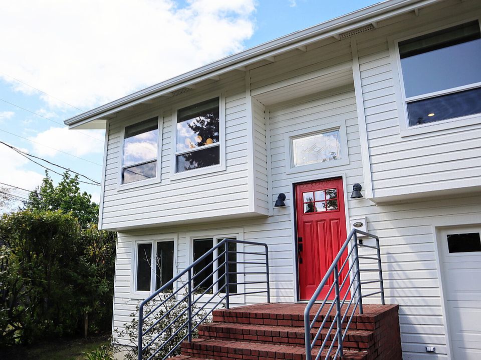 1st image of 645 W 24th Ave
