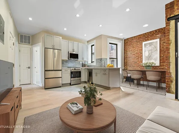 45 Argyle Rd APT 3C, Brooklyn, NY 11218