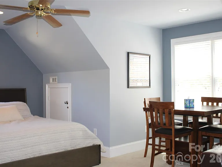 17404 Summer Place Dr — Photo 24