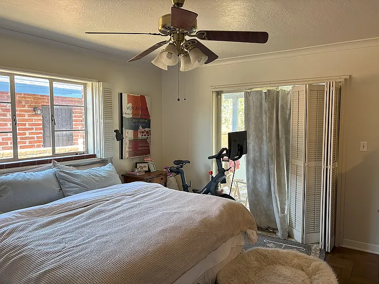 1828 N Campbell Ave — Photo 17