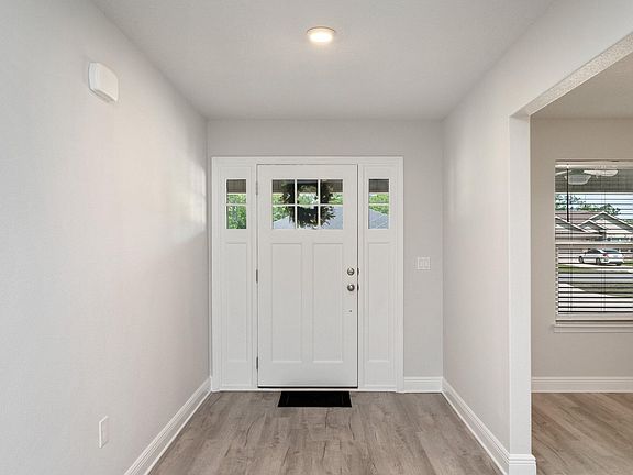 5th image of 5781 Dogwood Dr E