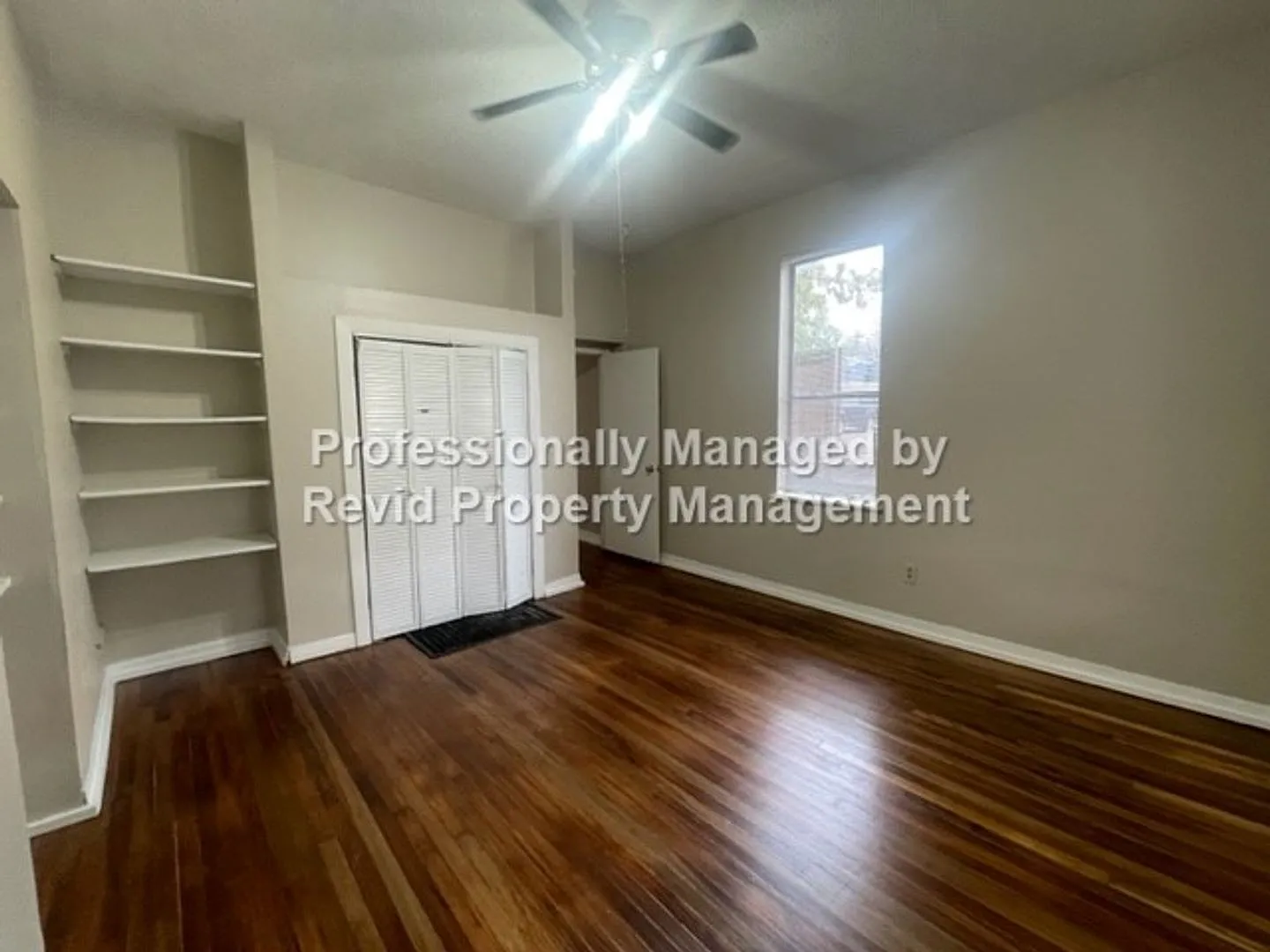 26 McNeil — Photo 1