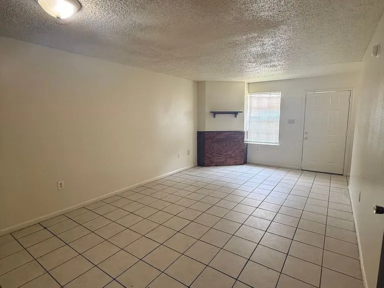 8150 Bayou Fountain Ave — Photo 11