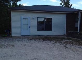 13062 Hencher Rd APT C, De Soto, MO 63020