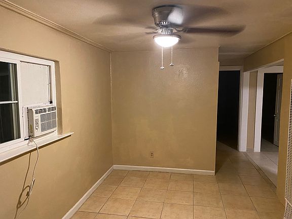 4th image of 1235 N Olive Ave