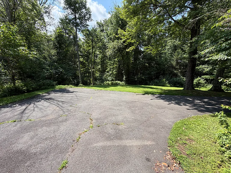 29 Morgan Rd — Photo 29
