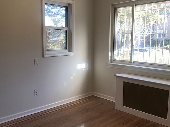 4th image of 8236 165th St #2F