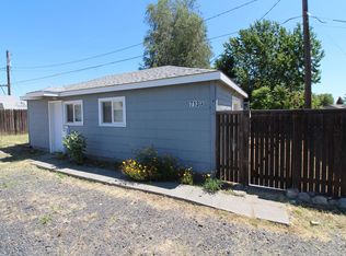 713 S Hawthorne St #A, Kennewick, WA 99336