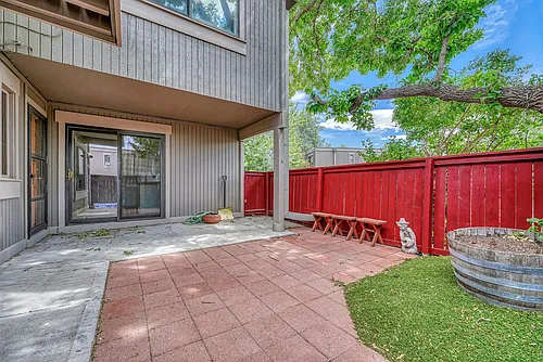 1181 S Yosemite Way Photo 1