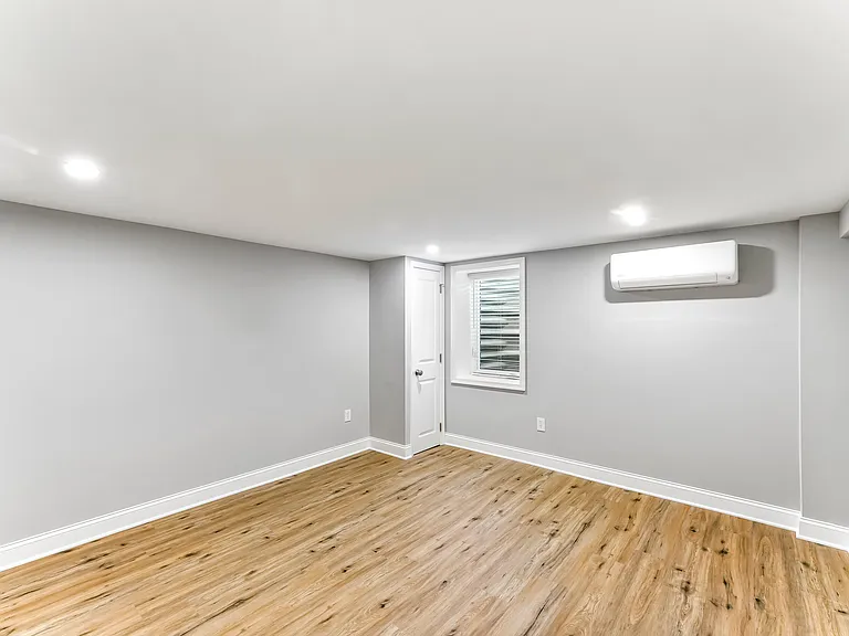 234 S Walnut St #1 — Photo 10