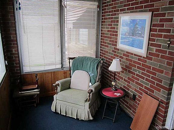 2nd image of 100 Orchard Dr