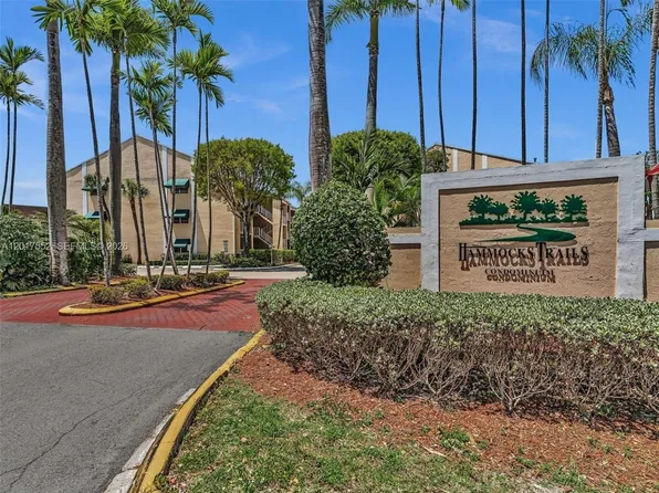 15320 SW 106th Ter APT 1108, Miami, FL 33196