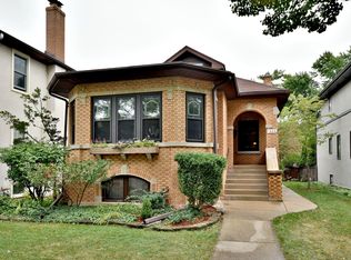 824 N Harvey Ave, Oak Park, IL