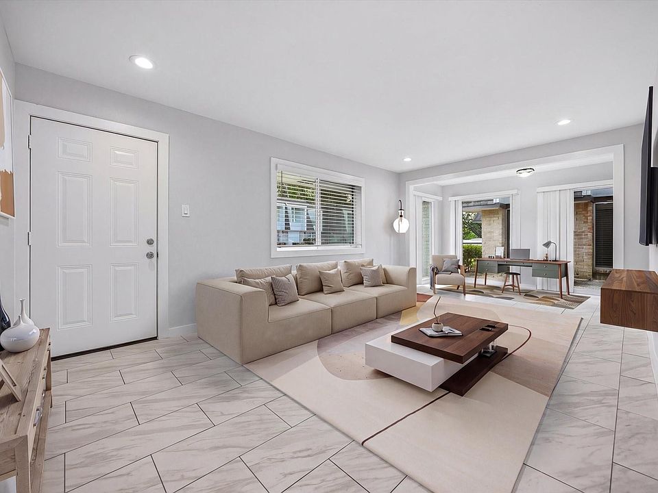 1st image of 12633 Memorial Dr APT 141