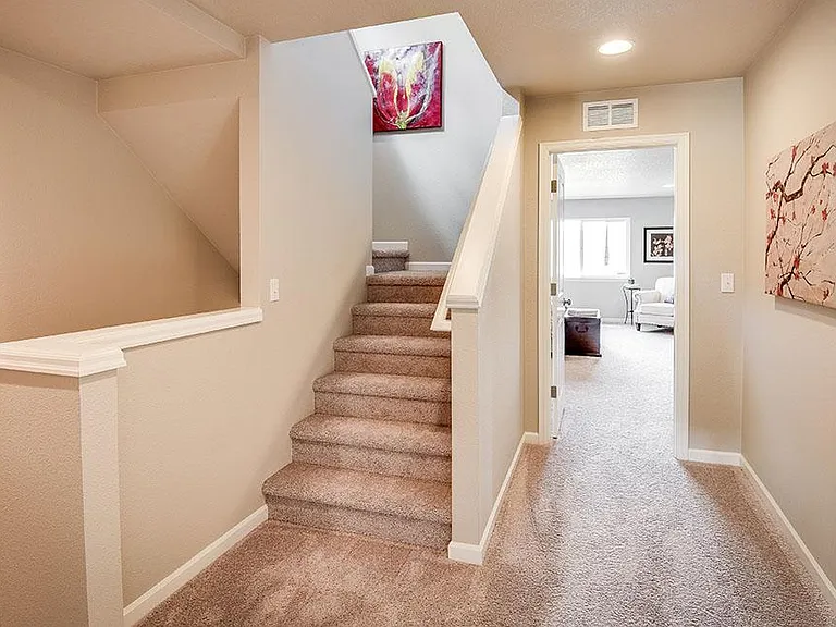 1 NW Antonio St — Photo 15