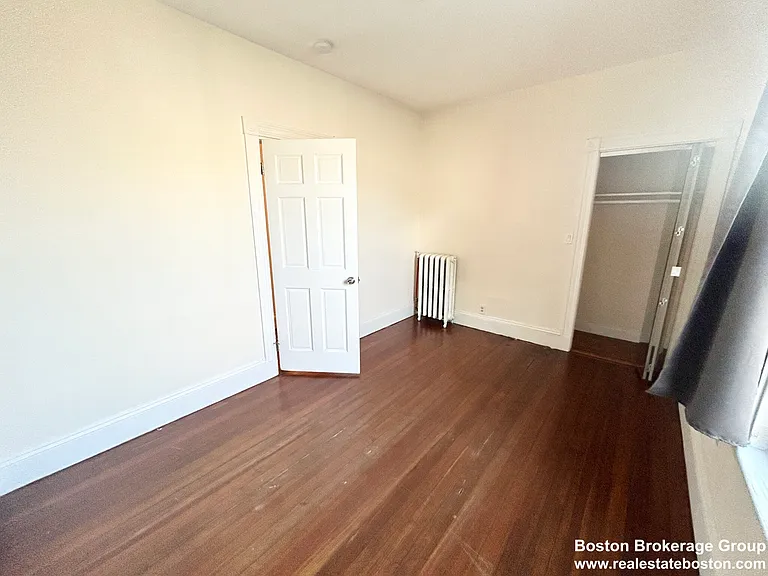 692 Columbia Rd #2 — Photo 6
