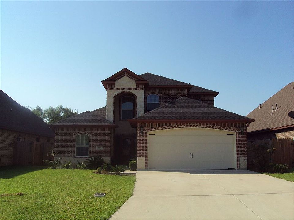 1st image of 8185 Quail Hollow Dr