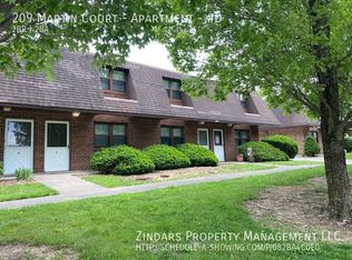 209 Martin Ct APT D, Catlin, IL 61817