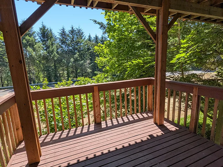 1107 NW Springer Way — Photo 38