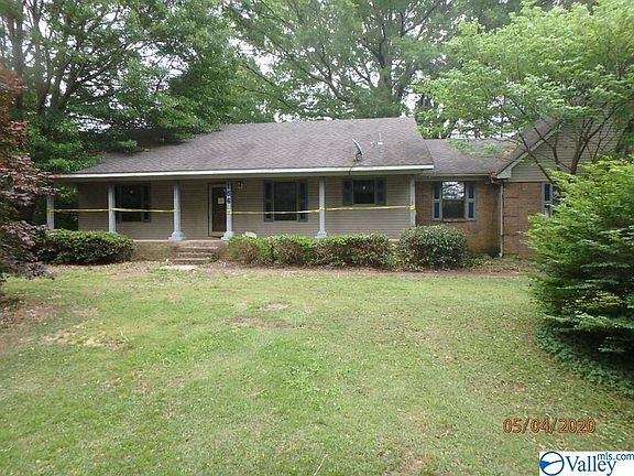 2nd image of 156 Holly Lynn Ln