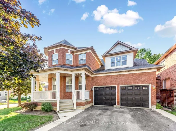52 Brock Dr, Brampton, ON L6P 1A2