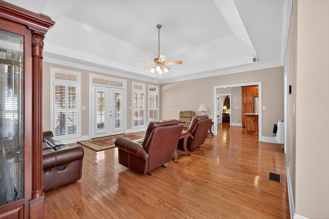 next background image