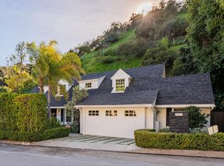 1049 Chantilly Rd, Los Angeles, CA 90077