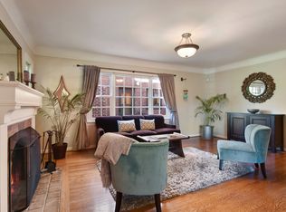 8056 Jones Ave NW, Seattle, WA 98117