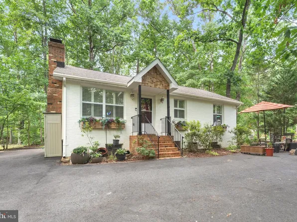 105 Tall Pines Ave, Locust Grove, VA 22508
