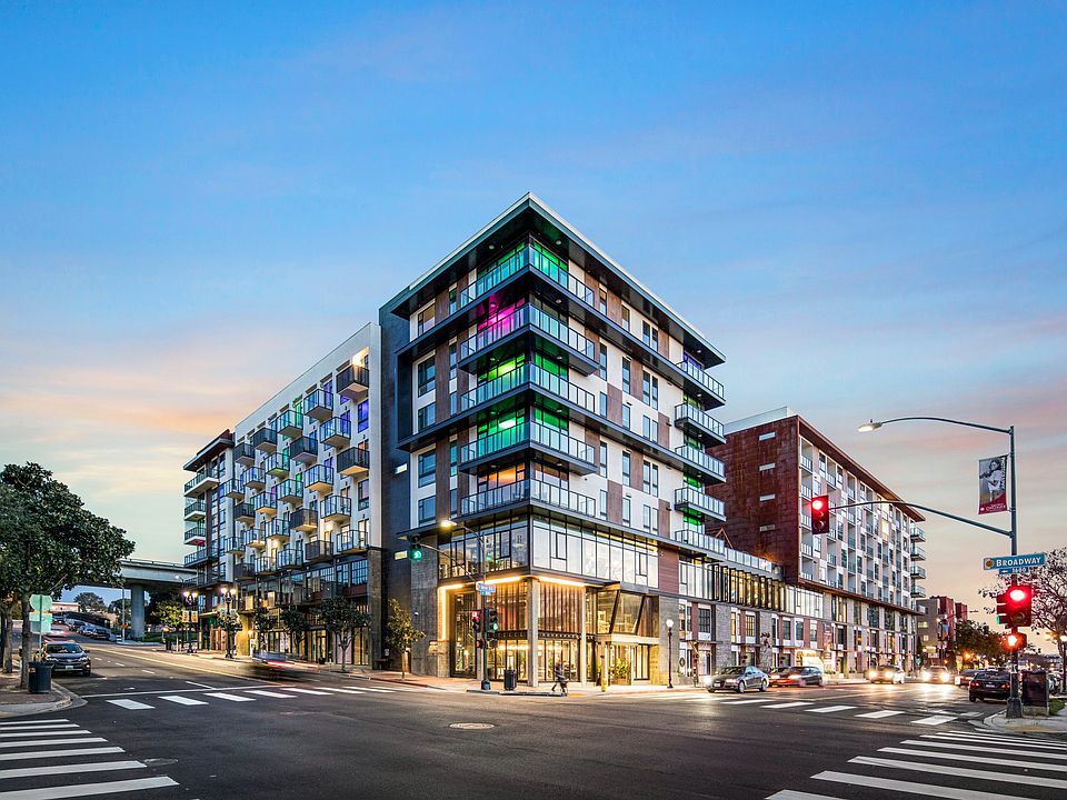 1st image of 1601 Broadway Unit 708