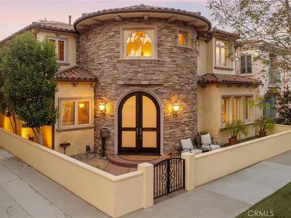 215 The Toledo, Long Beach, CA 90803