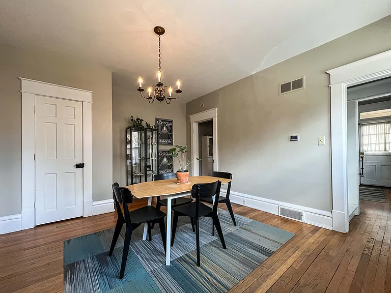 316 E Deshler Ave — Photo 5