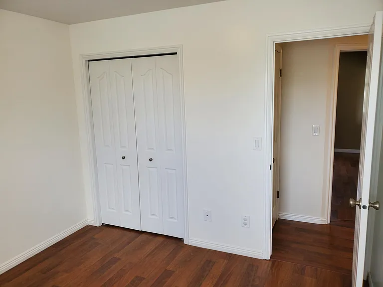 1090 N 75 W — Photo 10