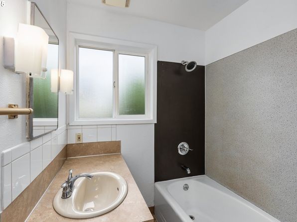 portland-oregon-53980958 picture