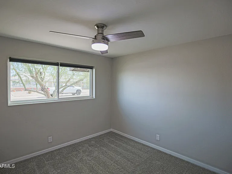 6620 E Latham St — Photo 8