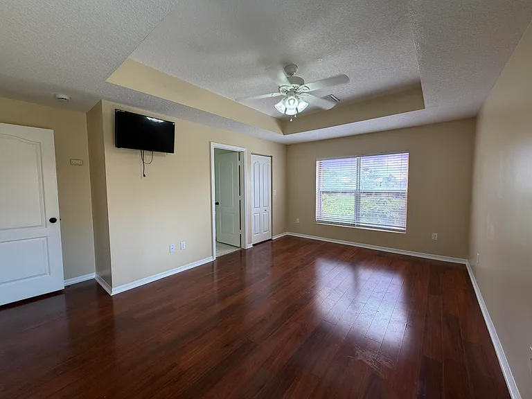 274 River Bluff Ln — Photo 20