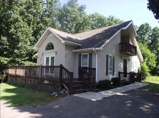 720 Riverside Ln, Crump, TN 38327